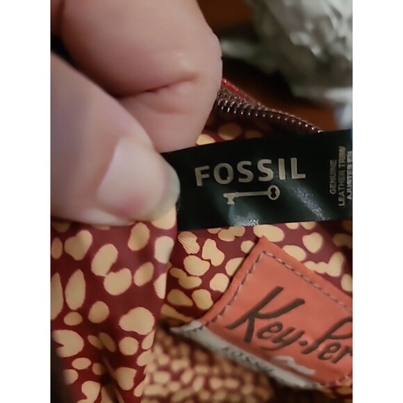 Fossil Key-Per Cosmetic Makeup Bag Ladybug Print Yellow Brown Leather Zip Pouch - Picture 7 of 8